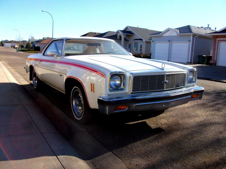  Chevrolet Malibu 1976 года  (фото 1 из 2)